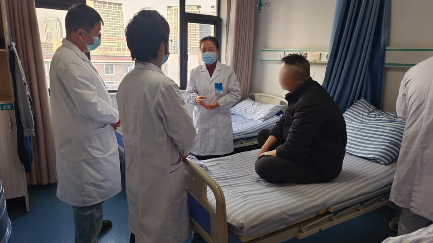 1736411004121758.jpg 副本李秀主任专家会诊文章2025.11034-tuya.jpg